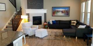 Central Park Summer Rental: Beautiful, Fully Furnished 5Bd/4.5Ba House Gallery 10