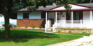 3-Bedroom Ranch, Premium Finishes, Half-Acre Lot Gallery 1