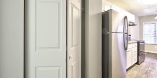 The Melrose Apartments Gallery 10