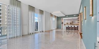 900 Brickell Key Blvd Gallery 15