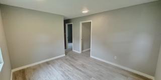 209 South Graham Street - B Gallery 1