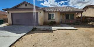 Beautiful 3 Bedroom 2 Bath! Gallery 1