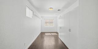 1006 S Tiago Drive Gallery 30