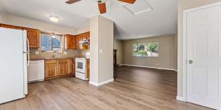 Near Downtown Castle Rock location with No HOA and HUGE YARD Near Downtown Castle Rock location with No HOA and HUGE YARD Gallery 11