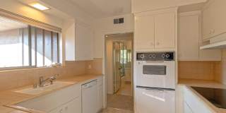 1066 San Pasqual St Apt 21 Gallery 6