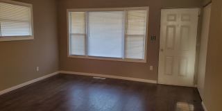 3 Bedroom Close to Highway - Section 8 Welcomed Gallery 5
