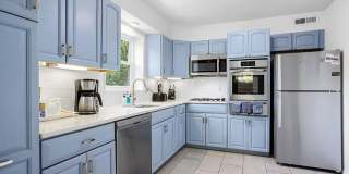 9724 ADMIRALTY Drive Gallery 9