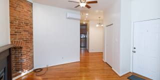 Charming Hill East One Bedroom Gallery 10