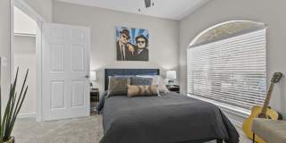 Station 3700 Gallery 12