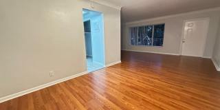 1911 NE 28th Court Gallery 5