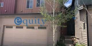 8157 Courtyard Loop - 7 Gallery 1