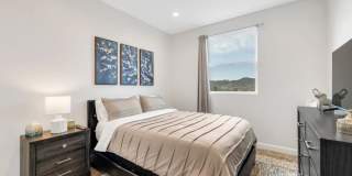 940 Warwick Avenue Gallery 23