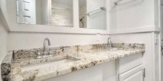 10108 Paradise Boulevard Gallery 44