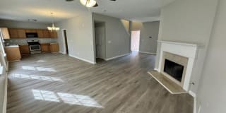 1916 Chadberry Walk Gallery 2