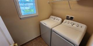 50% off this beautiful 2/2 Bouchelle Condo with private garage, see details* Gallery 13