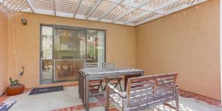 Charming Two Story 3 BR Home Available Mid June! Gallery 42