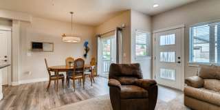 Beautiful 2 Bed 2 1/2 Bath Townhome in Fort Collins! Gallery 10