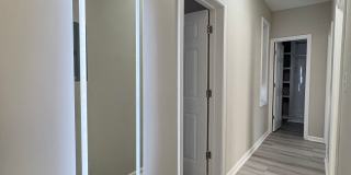 Marblehead Gallery 49