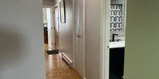 404 Meridian St. Gallery 4