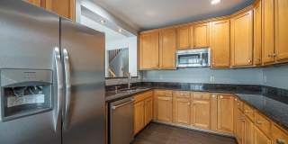 24635 KINGS CANYON Square Gallery 18