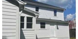 121 Hamilton Street Gallery 14