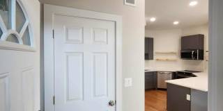 6321 S Eberhart Avenue Gallery 4