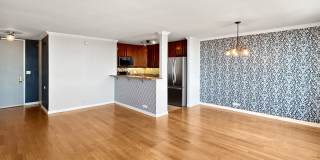 655 W Irving Park Road Gallery 10