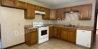 Charming 3 Bedroom Home Available Now Charming 3 Bedroom Home Available Now Gallery 8