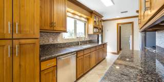 401 Holmwood Dr Gallery 9