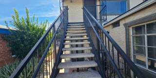 1 BR 1 BATH FULL REMODEL UPPER UNIT FREE RENT OAC Gallery 1