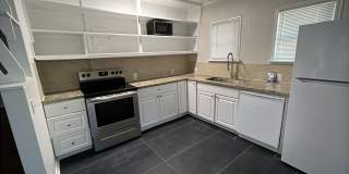 834 SW 11TH ST - C Gallery 1