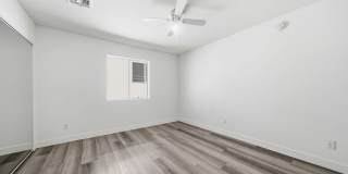 6616 Sylmar Ave Gallery 14