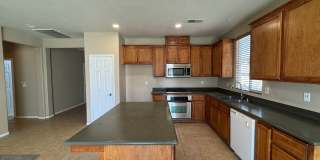 NW Bakersfield home! Gallery 5