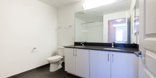 Belle Fontaine Gallery 24