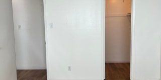 UPDATED 2 BEDROOM APARTMENT!! Gallery 12