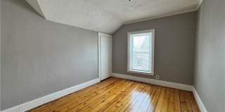 910 Atwells Avenue Gallery 9