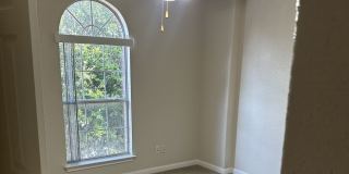 1202 Murray Winn Gallery 2