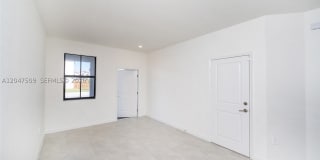 11930 SW 246th Ln Gallery 28