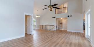 Coastal Retreat Steps from the Sand in Indian Rocks Beach Coastal Retreat Steps from the Sand in Indian Rocks Beach Gallery 10