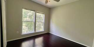 1509 N POINT Drive Gallery 24