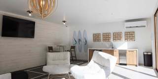 The Citizen Gallery 16