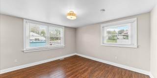 106 S WALNUT Street Gallery 7