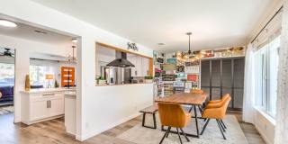 Vibrant, fully-furnished home near downtown with modern updates, pool & spa with flexible stay options! Gallery 18