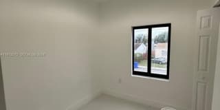 1379 NW 55th Ter Gallery 7