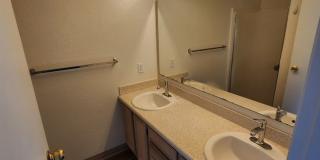 3bed 2.5 bath Silverdale Rejuvinated Townhouse Gallery 30
