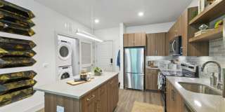 The Ian Apartments Gallery 19