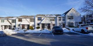 51 Queens Way Gallery 1