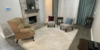 10150 Woodtrail Gallery 2