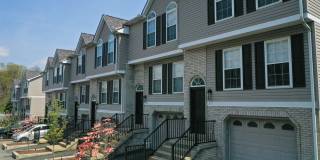 2 Bed / 1.5 Bath Townhouse for Rent in Monaca, PA! Gallery 1