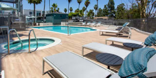 Avalon Woodland Hills Gallery 28